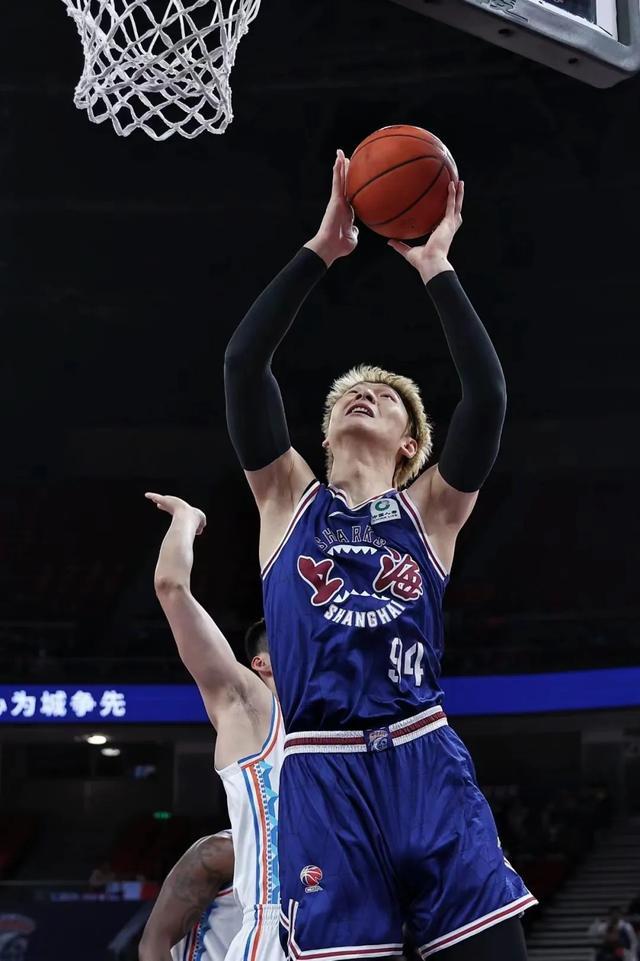 百家家乐-福建男篮势不可挡，展现强大实力(福建男篮有什么消息)